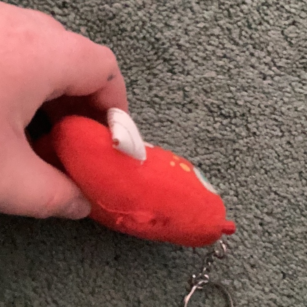 Red Plush Keychain - Picture 3 of 9